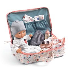 Poupée Vanille dans sa valise