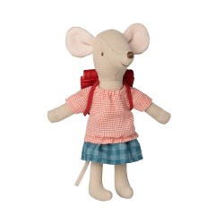 Grande soeur souris mains...