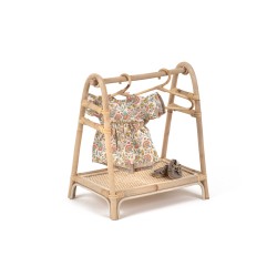 Porte-vêtements de poupées...